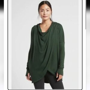 Athleta Forest Green Drape Prauna Sweaters Size L